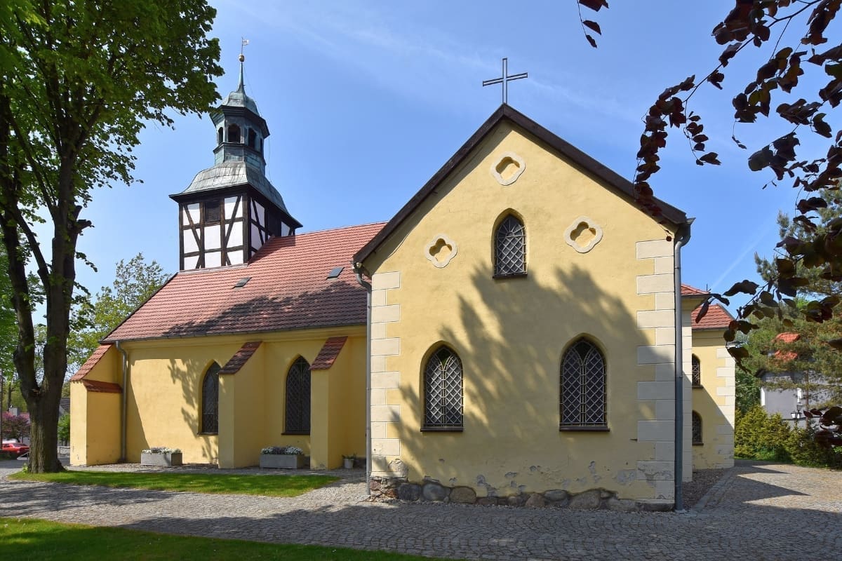 Zabytki w Łebie i okolicach 4 Kościół Wniebowzięcia NMP Łeba